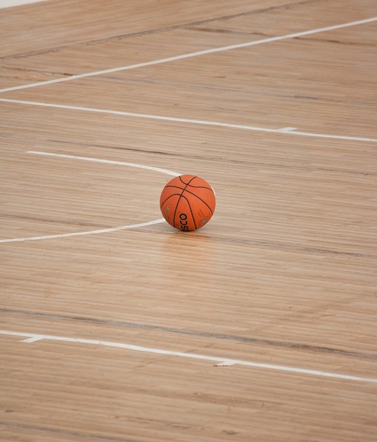 V základní hrací době trvá basketbalové utkání 40 minut