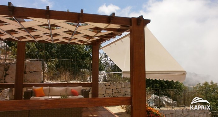 Dřevěná pergola je evergreen