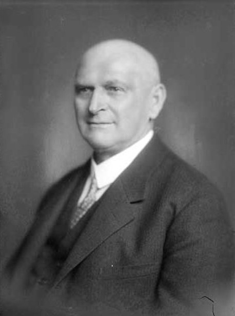 Cyril Bartoň z Dobenína žil v letech 1863 - 1953. 
