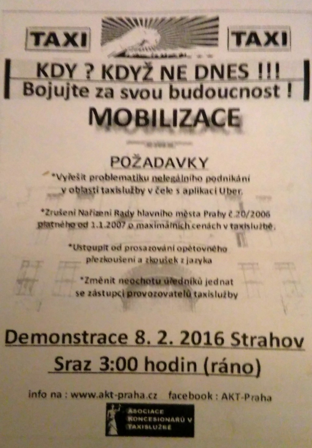 Sraz ve tři ráno na Strahově, následně projedou Prahou. Cílem je v ranní dopravní špičce zablokovat magistrálu.