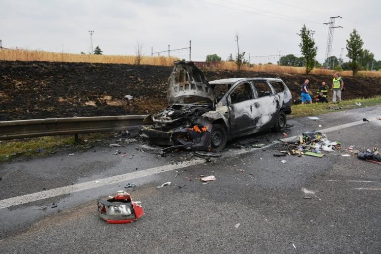 Tři osoby zemřely při tragické nehodě 23. července u obce Spomyšl
