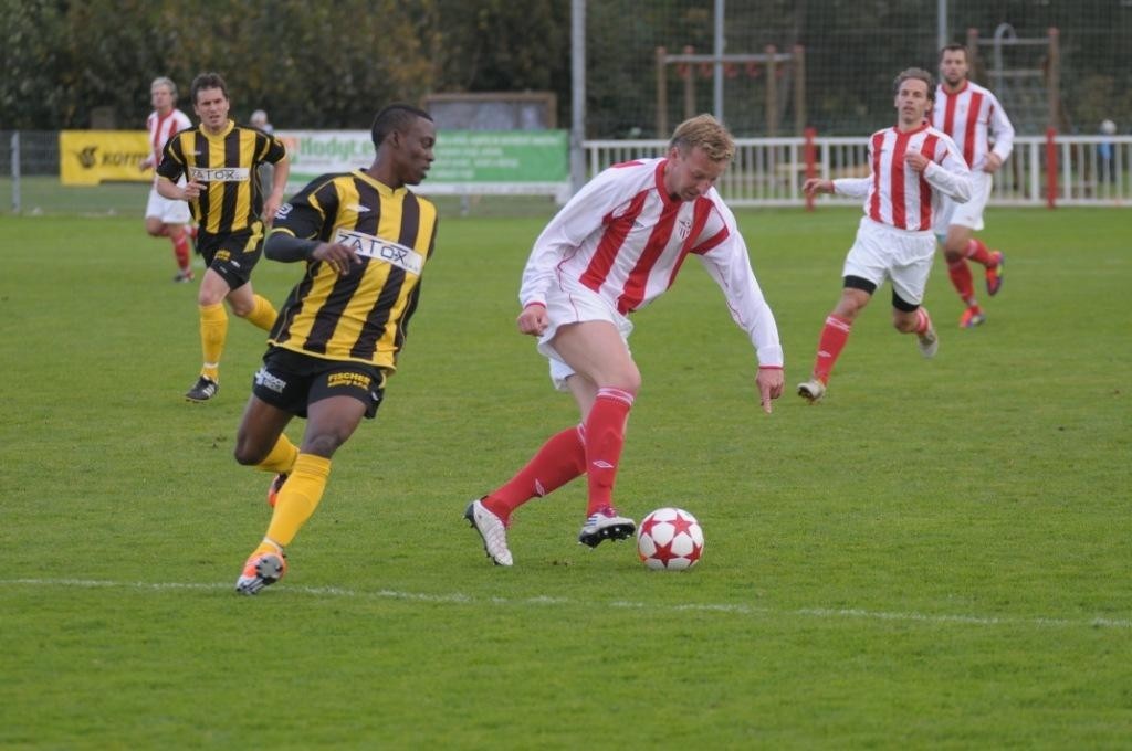 Po skončení profesionální kariéry hrál David Zoubek v tehdy divizním týmu SK Viktorie Jirny