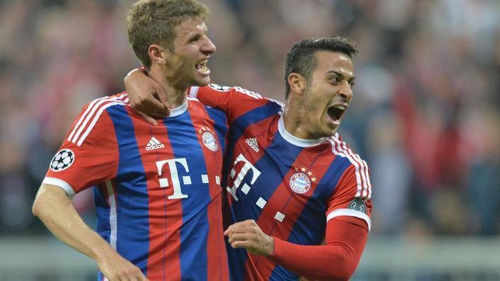 Už devátým vítězstvím v řadě překonali hráči Bayernu Mnichov bundesligový rekord