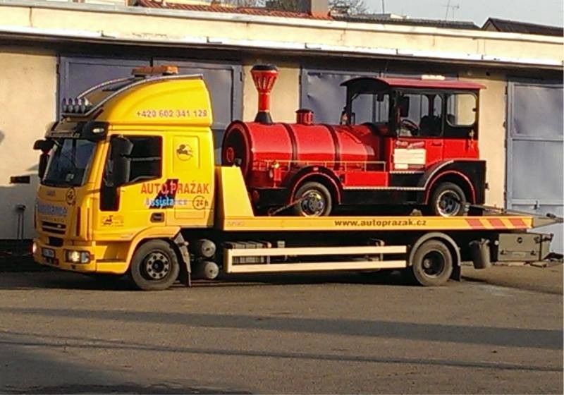  Za letošní sezonu přepravil vláček 17 172 platících cestujících