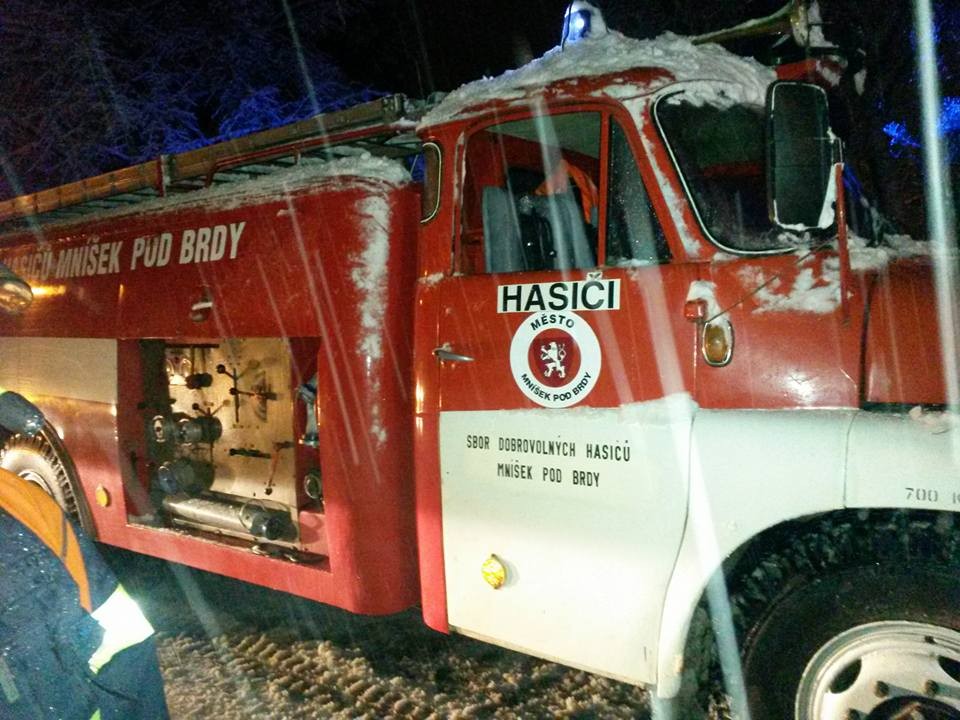 Hasiči budou pokračovat v úklidu od brzkých ranních hodin
