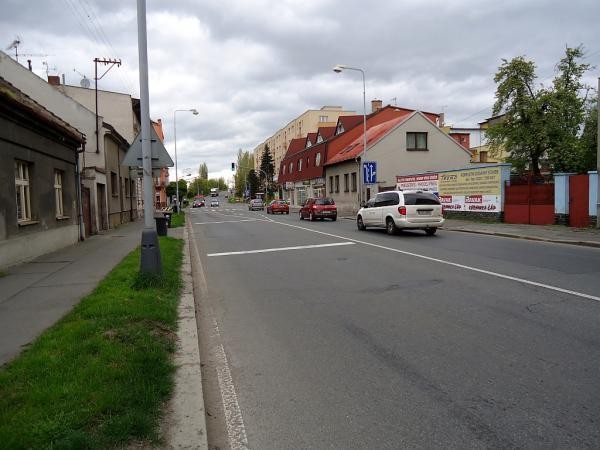 Ovčárecká ulice v Kolíně patří k vůbec nejvíce frekventovaným.