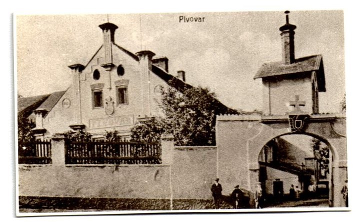 Historická fotka Únětického pivovaru
