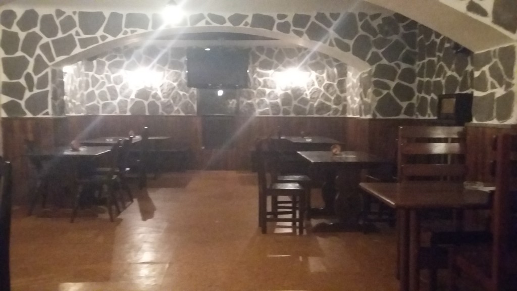 v restauraci nebylo ani živáčka