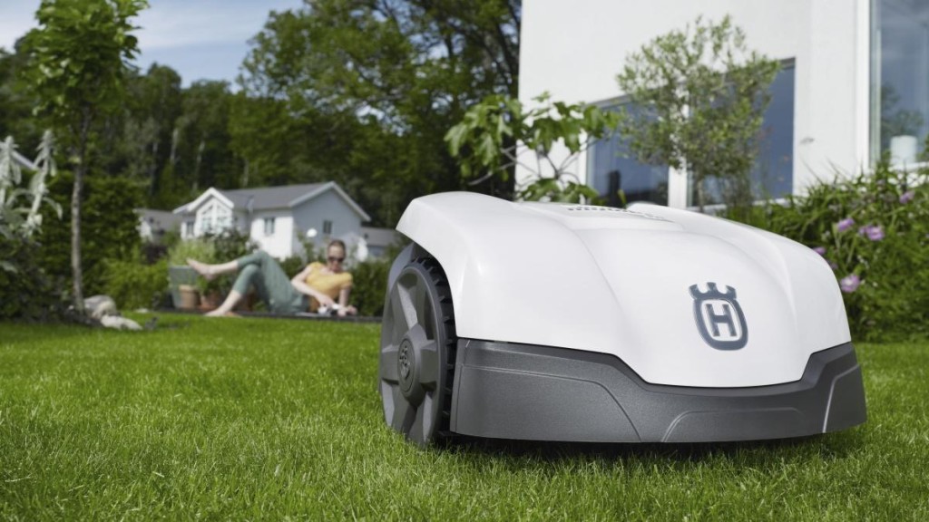 Robotické sekačky jsou trendem posledních let