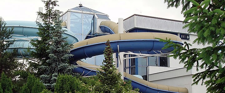 Příbramský aquapark je zastaralý a Příbramáci jezdí za vodními hrátkami do jiných měst. Radnice už i z tohoto důvodu chystá nákladnou modernizaci