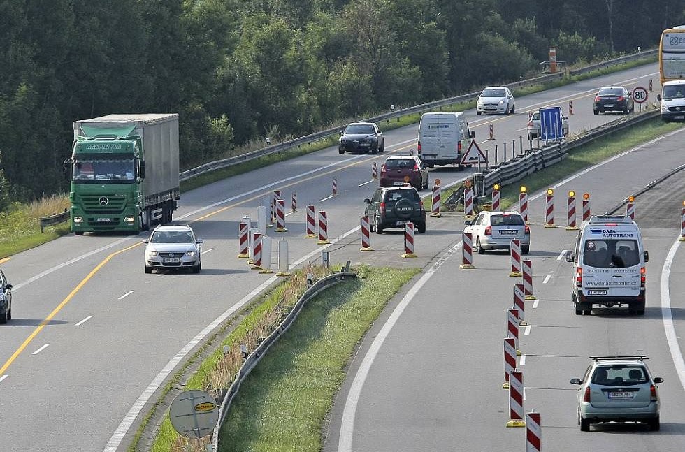 Nejvytíženější a nejstarší česká dálnice D1 prochází kompletní rekonstrukcí