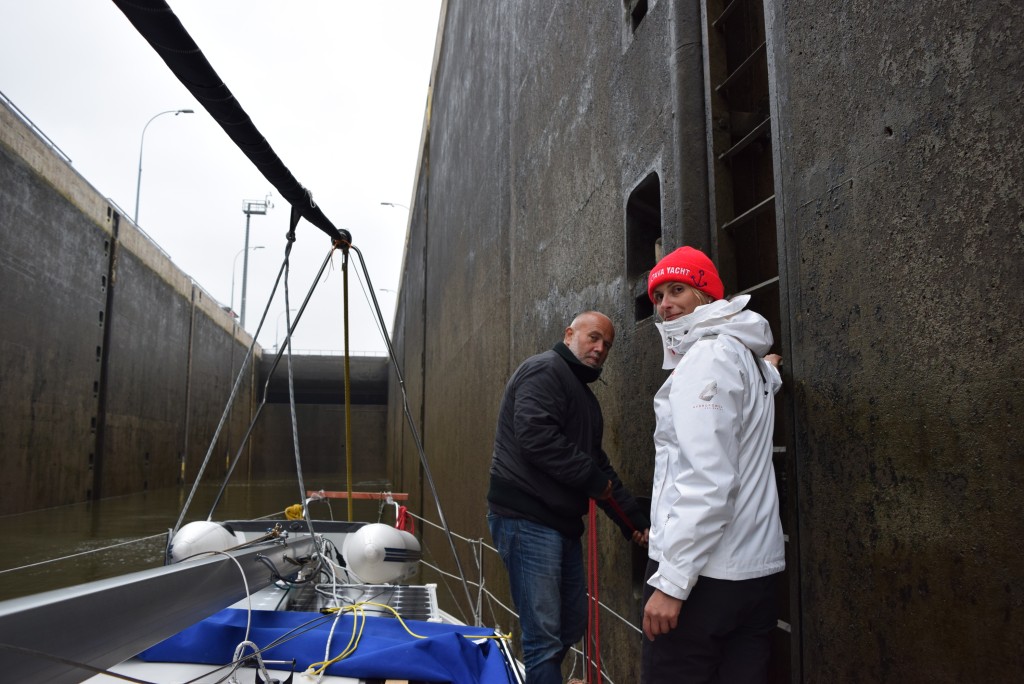 Komora v Magdeburgu je gigantická, převýšení asi 20m