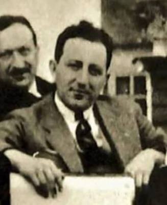 V roce 1938 se oženil s dcerou nakladatele Františka Bačkovského Ludmilou. Ještě téhož roku se stal prokuristou a společníkem Evropského vydavatelstva, nakladatelského podniku Lídy Jelínkové-Bačkovské (bývalého nakladatelství Bačkovský)