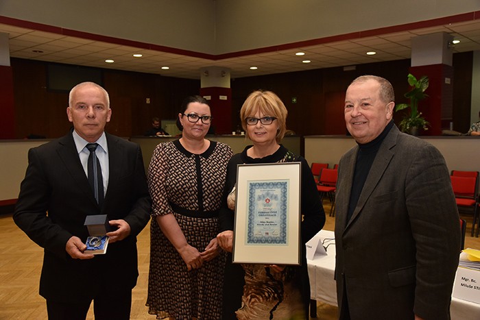 Starosta Jaroslav Hlavnička, vedoucí vnitřního odboru Magda Zacharieva a tajemnice Miluše Stibůrková