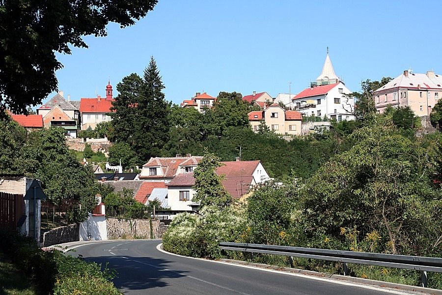 Nehoda v Týnci nebyla jedinou, která se v posledních dnech na středočeských silnicích stala