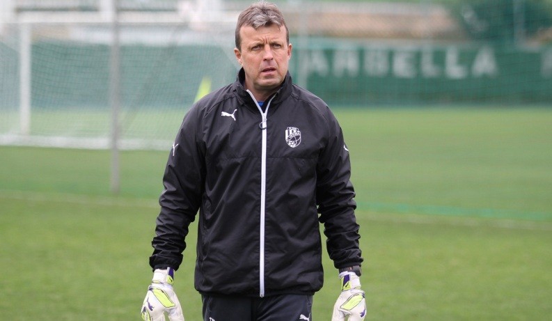 Petr Kostelník trénuje v Plzni mladé brankáře