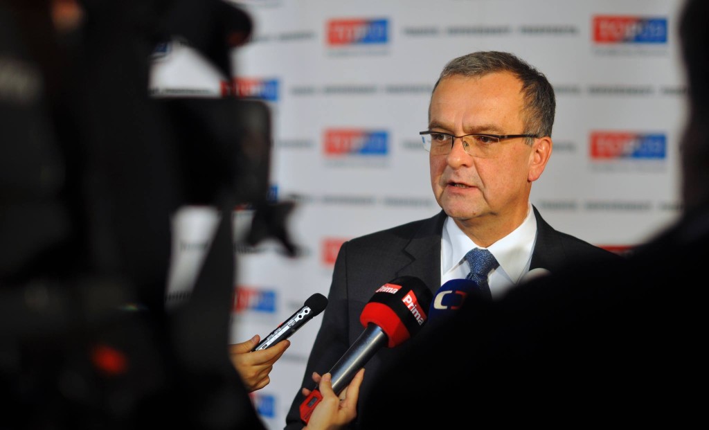 Kalousek už z politiky odešel. Otázka je, na jak dlouho