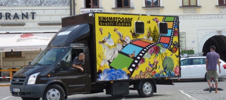Kinematograf bratří Čadíků přijede i do středočeských měst
