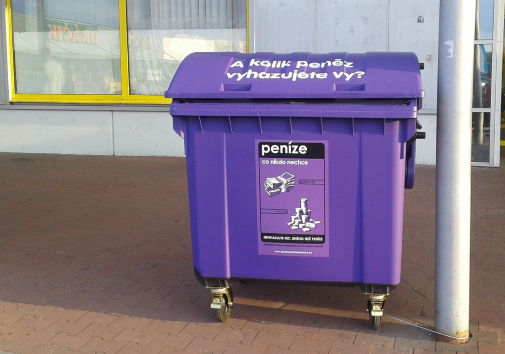 Vyhazujte rádi peníze? Tak pro vás máme dobrý tip: požádejte vašeho starostu o tento kontejner!