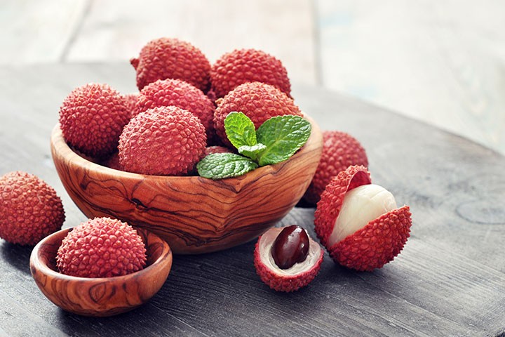 Litchi má sladkou chuť a obsahuje velké množství vitaminu C