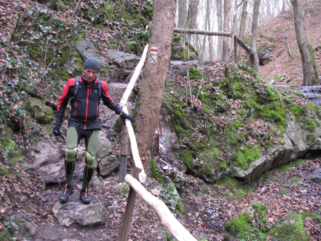 Pražská stovka je sportovní akcí s mezinárodní účastí. Na snímku je vidět účastník z Ruska