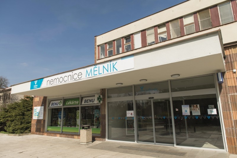 Zařízení mělo na přelomu roku 663 zaměstnanců a 351 lůžek