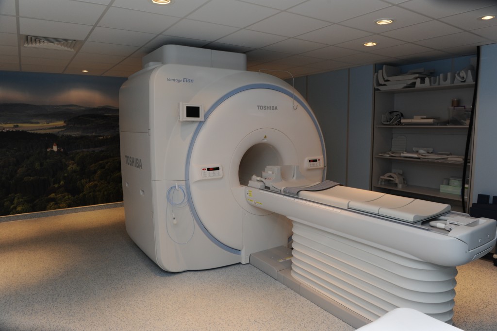 Rozlišení magnetické rezonance dalece přesahuje možnosti rentgenu či CT.