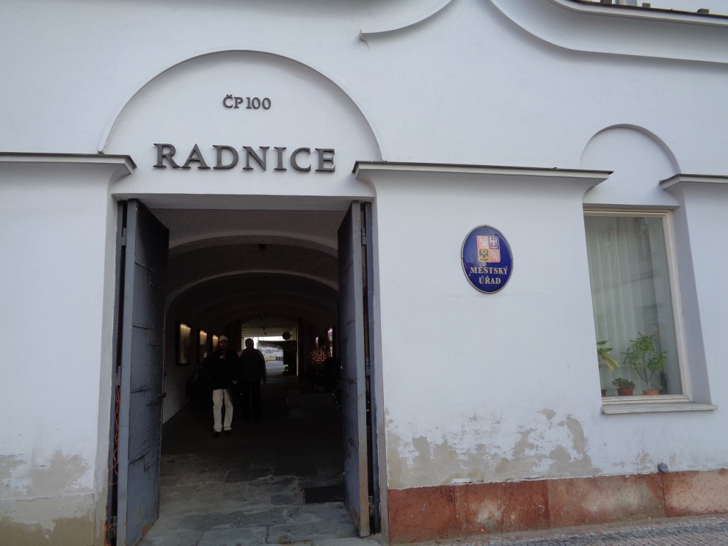Město se chystá přestavět kasárny na sociální centrum