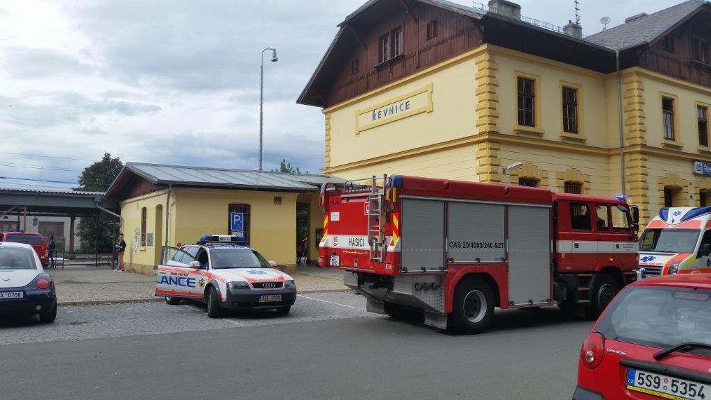 Na místo se sjelo několik jednotek záchranářů