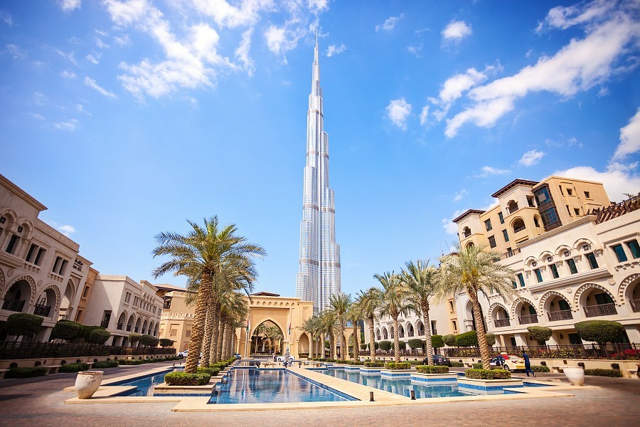 Burj Khalifa je největším mrakodrapem světa