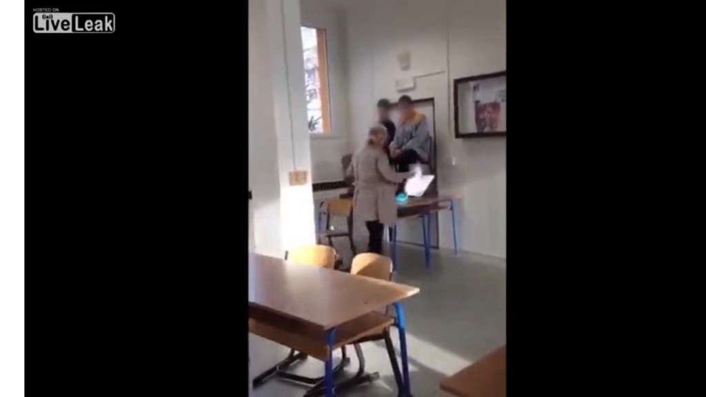 "Ty krávo, ty u učit nebudeš!"