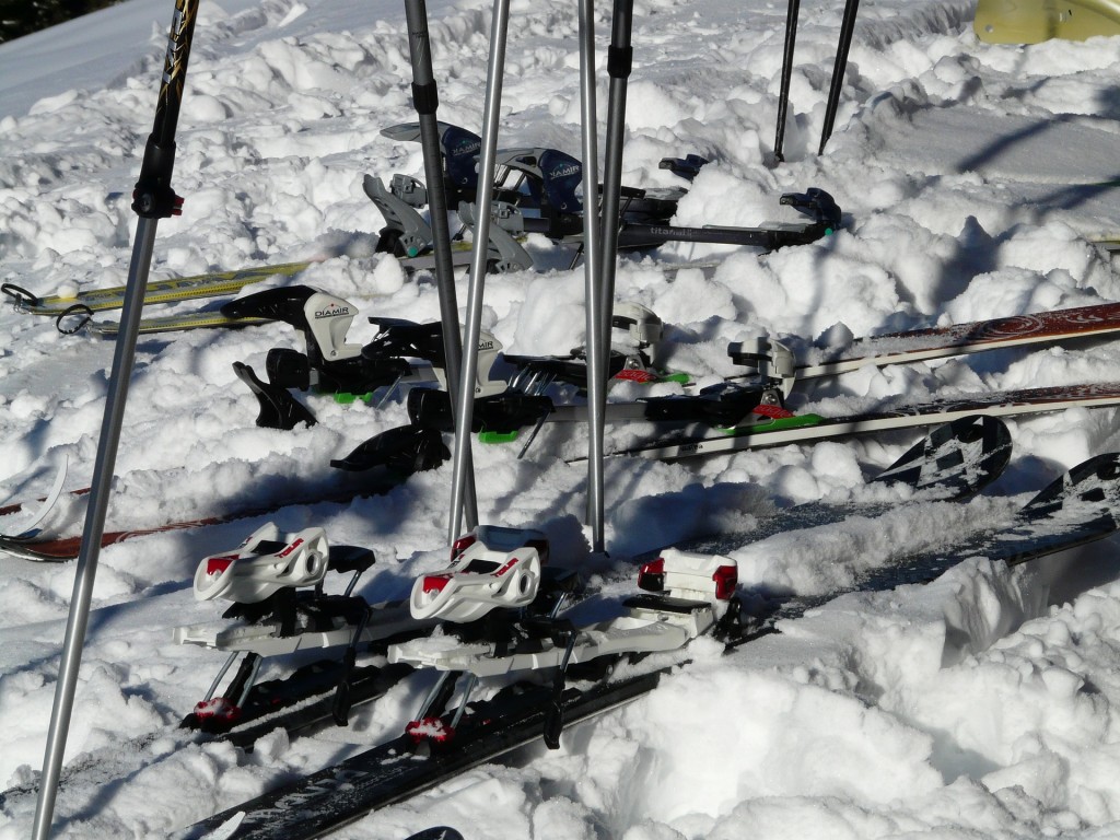 Vybrat si lyže, může být trošku oříšek