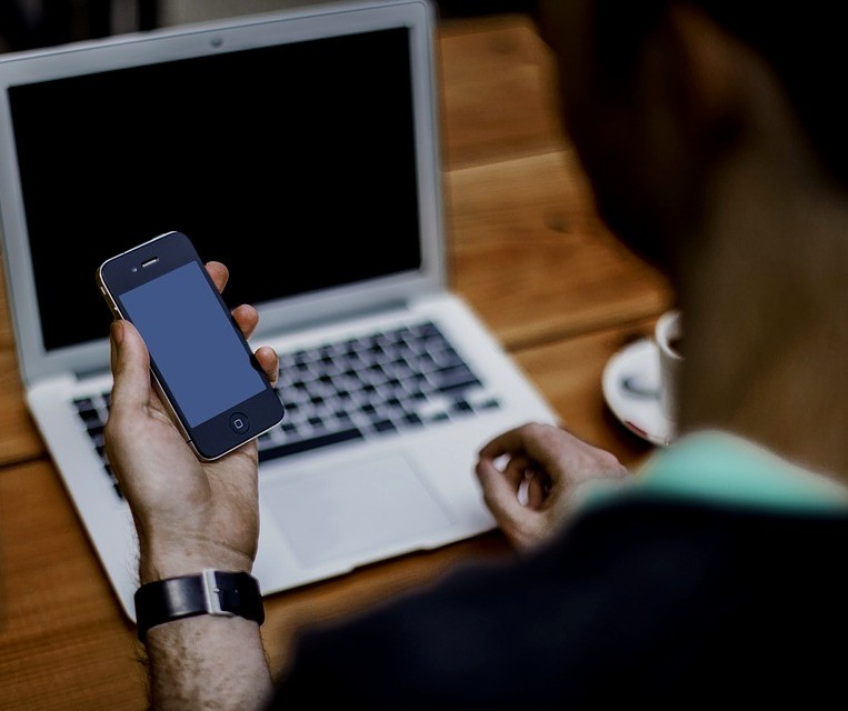 Chcete úvěr? Zkuste si ho VYTELEFONOVAT