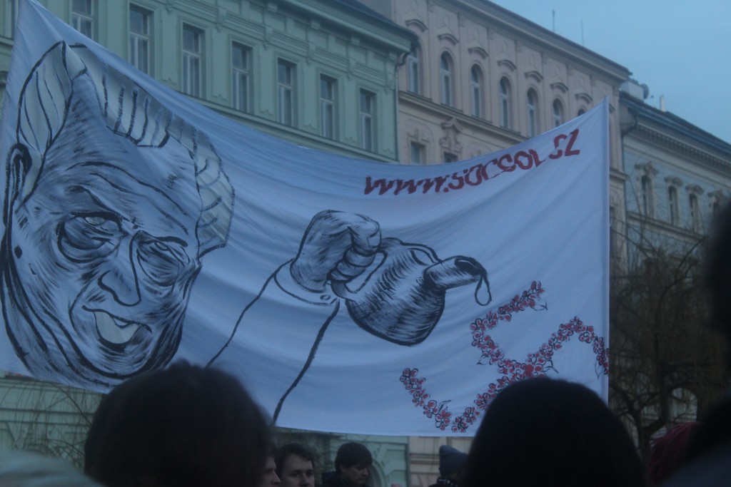 O chvíli později na Klárově
