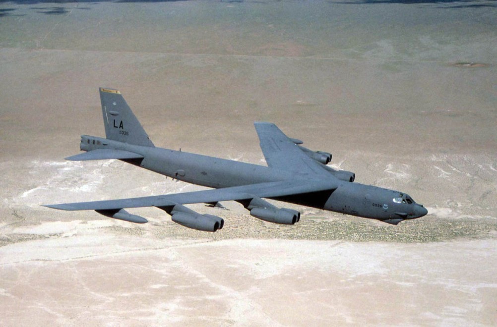 Bombardér B-52 je trvalkou v americkém letectvu. Dostane nové motory, což prodlouží o další dekády jejich aktivní službu