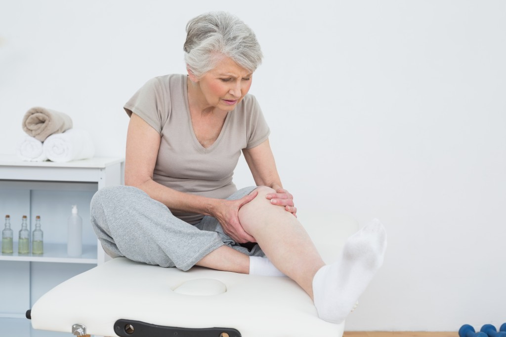 Příznaky artritidy může pomoci zmírnit mimo jiné i pilates