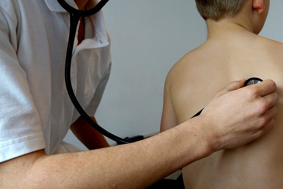 Lékaři varují před návratem některých již zdánlivě vymýcených nemocí