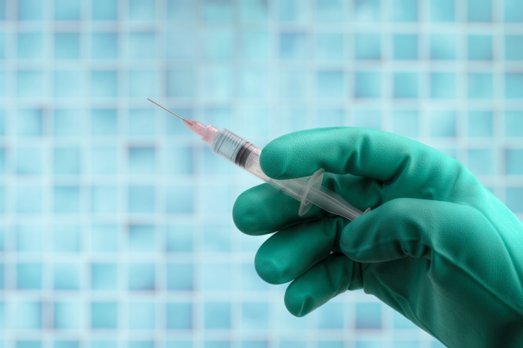Jako první z řad veřejnosti by měli být podle pneumoložky očkováni pacienti z jednotky následné péče, kde část hospitalizovaných covid neprodělala