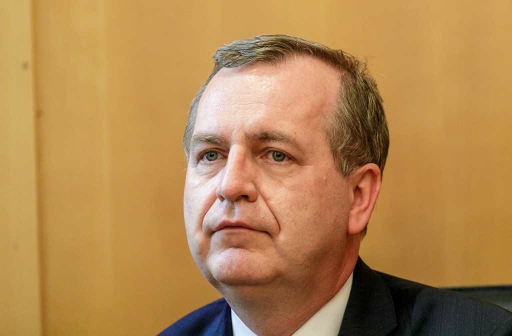 Tomáš Zima v roce 2016 obdržel čestné doktoráty od Užhorodské národní univerzity a Prešovské univerzity v Prešově