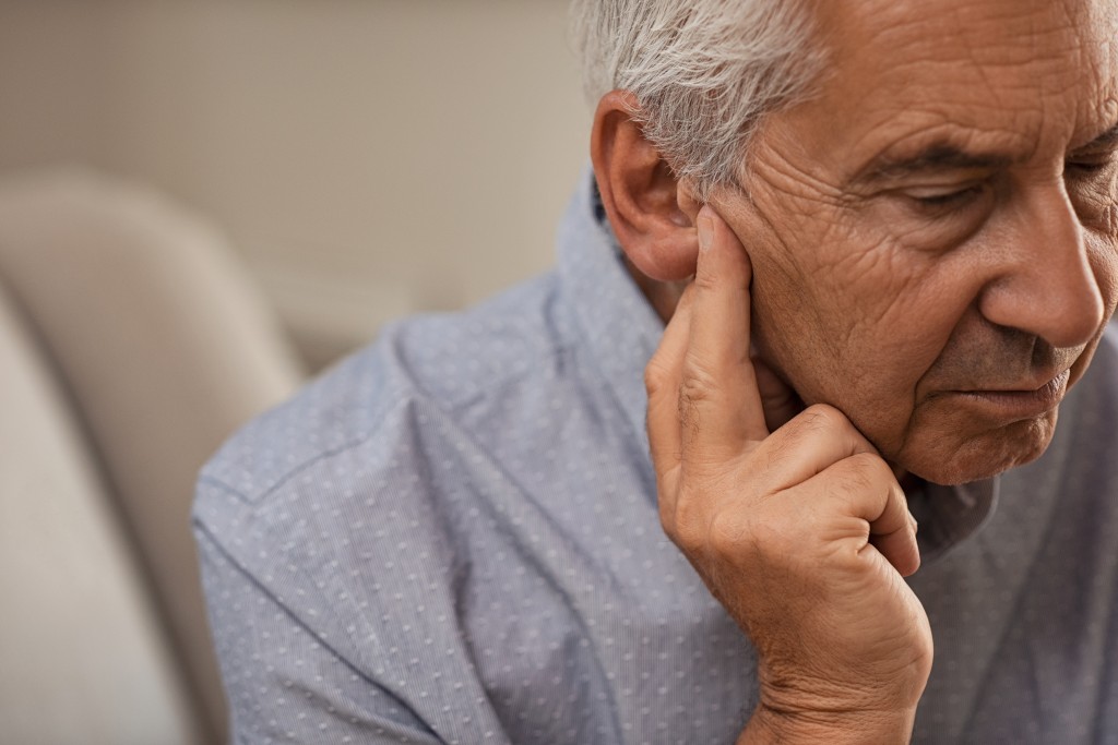 Jedním z příznaků infarktu může být mimo jiné i tzv. Frankův symptom