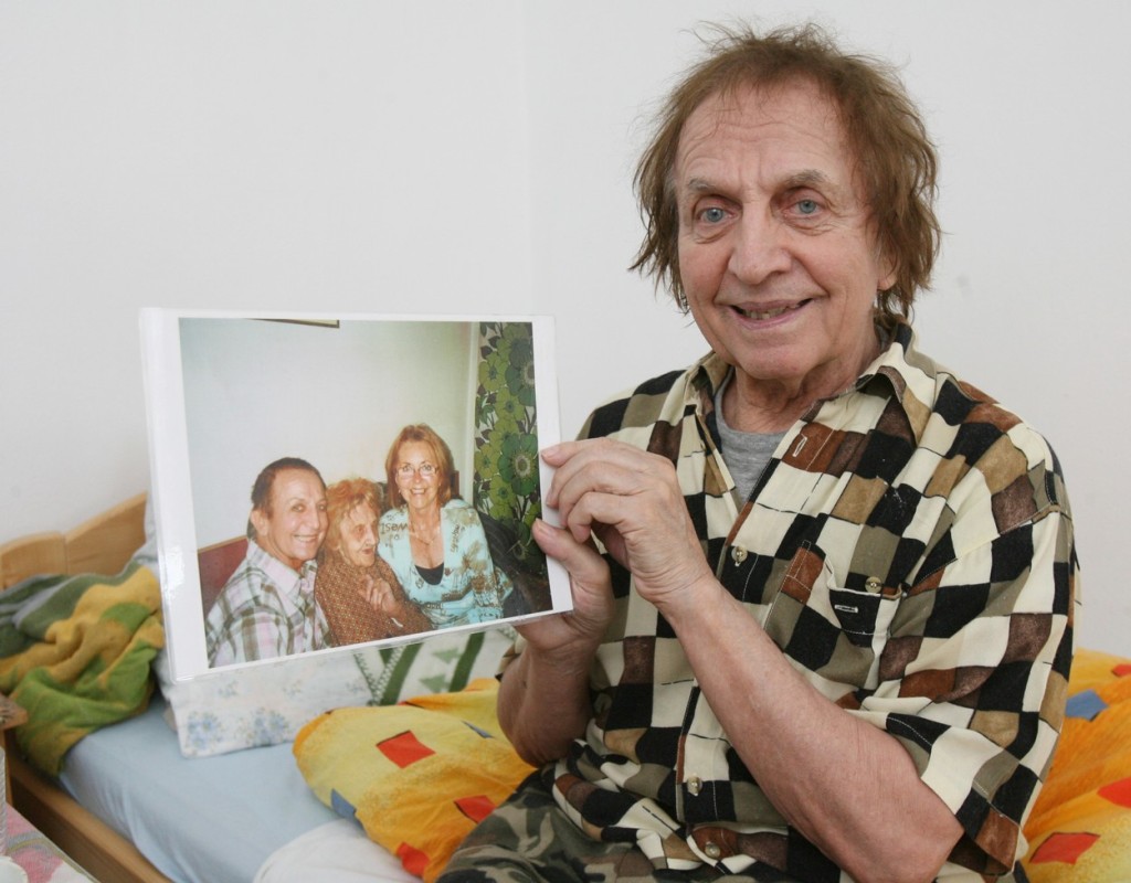 Fotografii maminky a dokonce i urnu s jejím popelem měl Jaroslav Čejka při sobě až do posledního dne