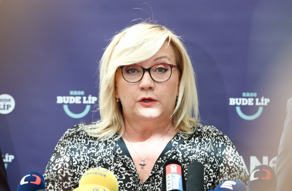 Alena Schillerová je pro slávu na sítích schopná udělat cokoliv. Hodně jí to pomůže v dalších volbách