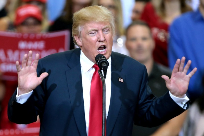 O Donaldu Trumpovi nechtěla Alexa vůbec mluvit, pokud nešlo o jeho negativa