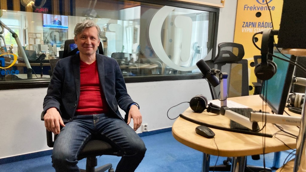 Bohumil Pečinka se vyjádřil k pochybení vlády i k tomu, jak zvládá komunikaci