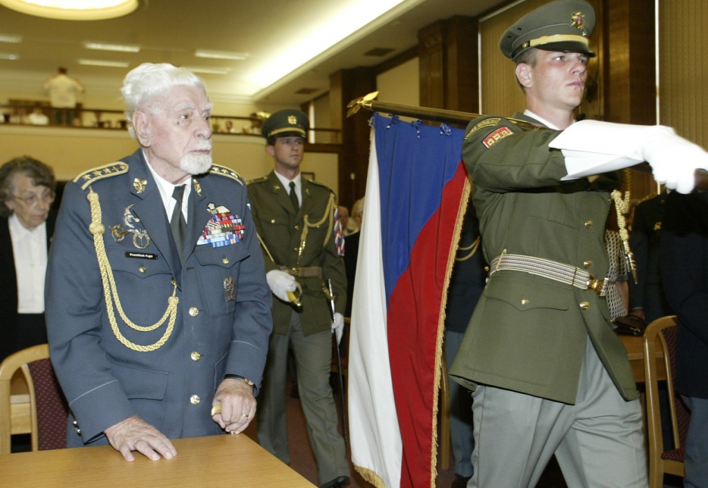 Hrdina František Fajtl si po válce místo úcty prošel peklem, které mu připravil tehdejší režim...
