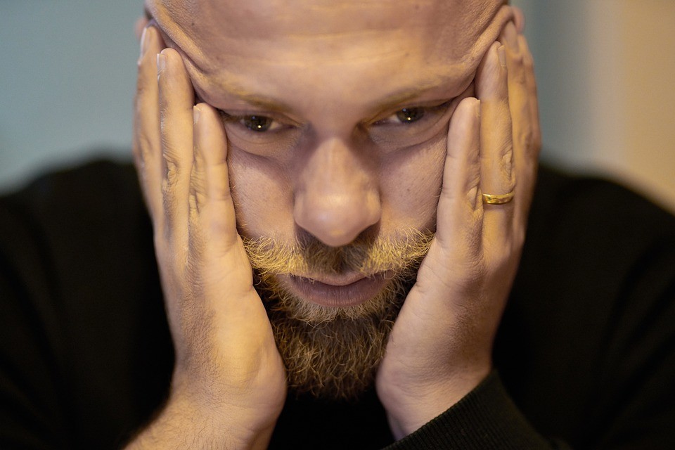Starostové nemají tak snadný život, jak si často představujeme. A kolik za to vlastně berou? 