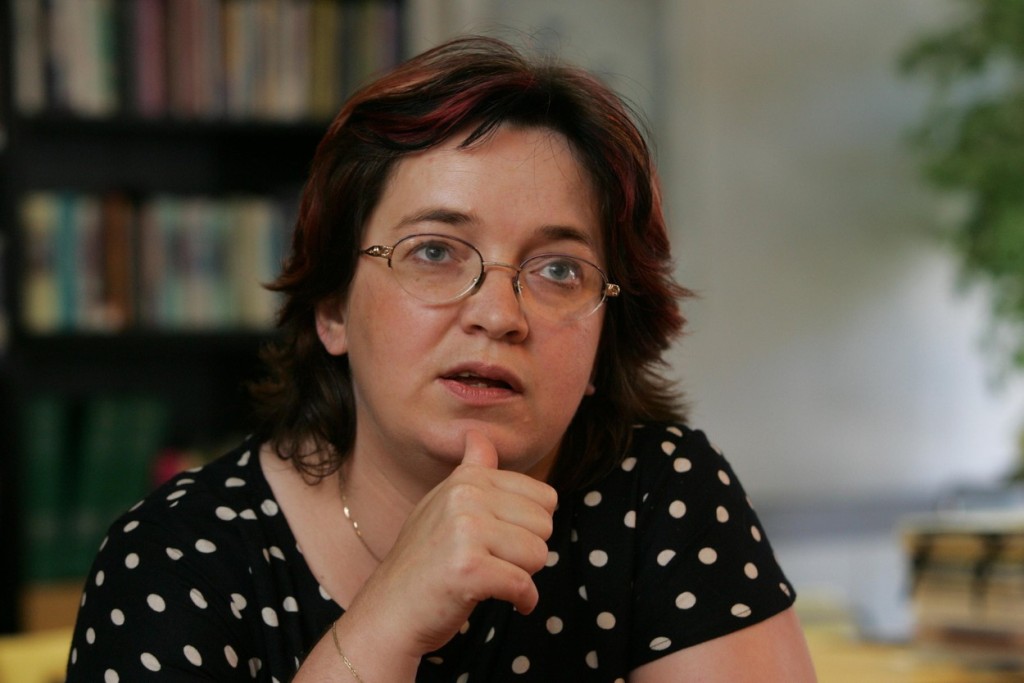 Senátorka Jana Zwyrtek Hamplová se ohrazuje proti označení dezinformátorka nebo prorusky orientovaná, přitom by klidně ihned vyjednávala s Putinem o nákupu plynu pro Česko