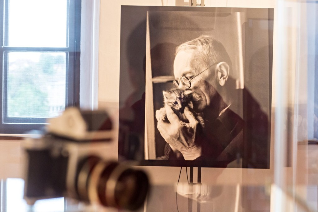 Jeho syn byl fotografem a spojení Reynka s přírodou a svým statkem zachytil na mnoha fotografiích