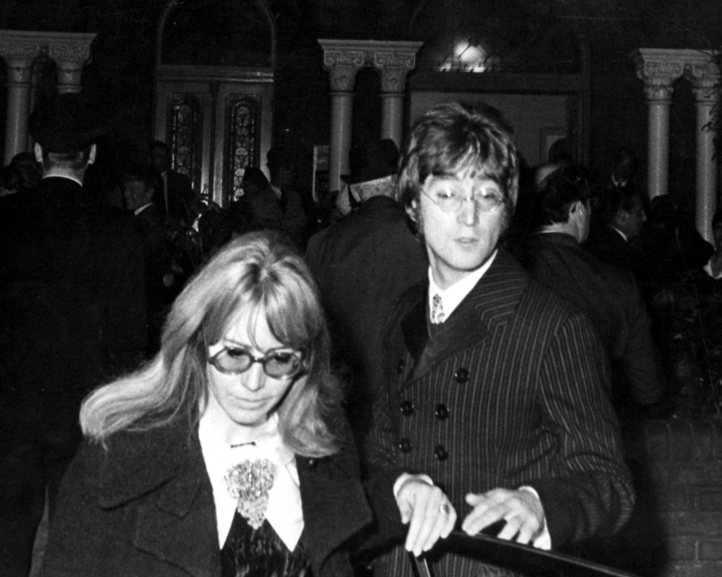 John Lennon a Cynthia Powell tvořili manželský pár od roku 1962 do roku 1968