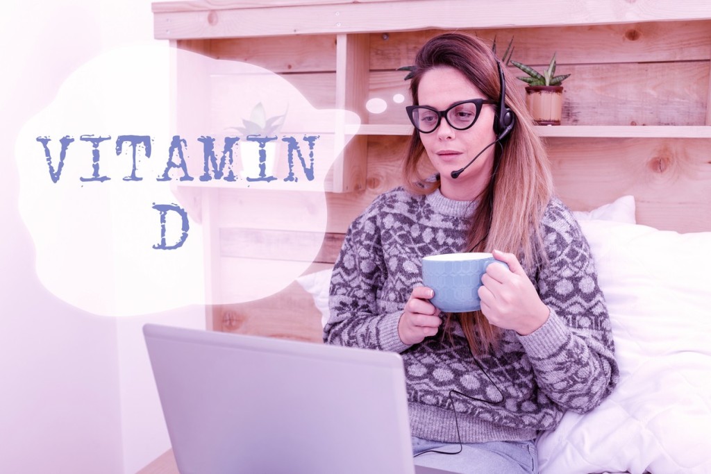Vitamín D je skupina v tucích rozpustných sekosteroidů odpovědných za zvýšení vstřebávání vápníku, hořčíku a fosforečnanů ve střevech a za mnoho dalších biologických účinků